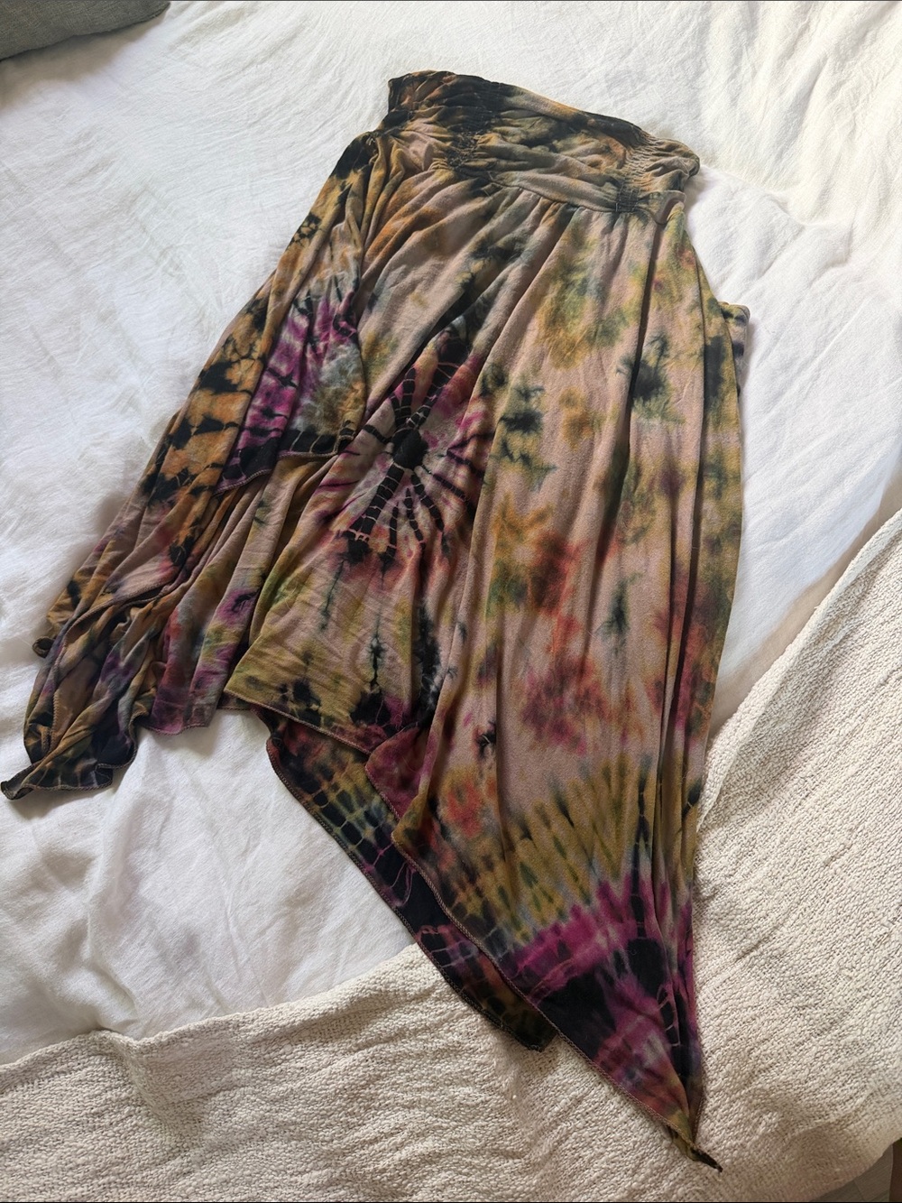 Tie-Dye Asymmetric Women's Skirt - Multicolor